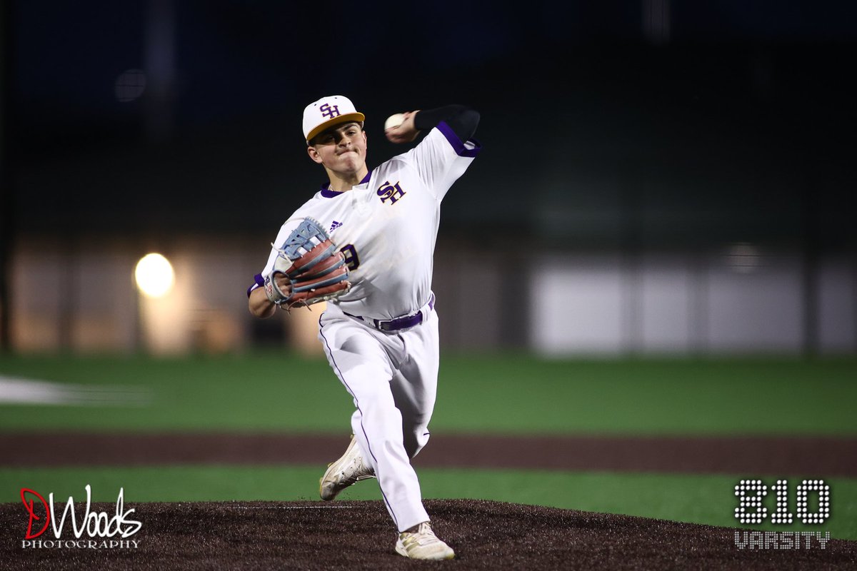 DWoodsPhoto's tweet photo. A few of my favorites images from the @DeSotoWildcats tourney game covered by @810varsity  between @SHC_Baseball  and @lsnbaseball @LSNActivities....more images available at this gallery link: https://t.co/IVKDnfCDXE https://t.co/moqCamh0CI