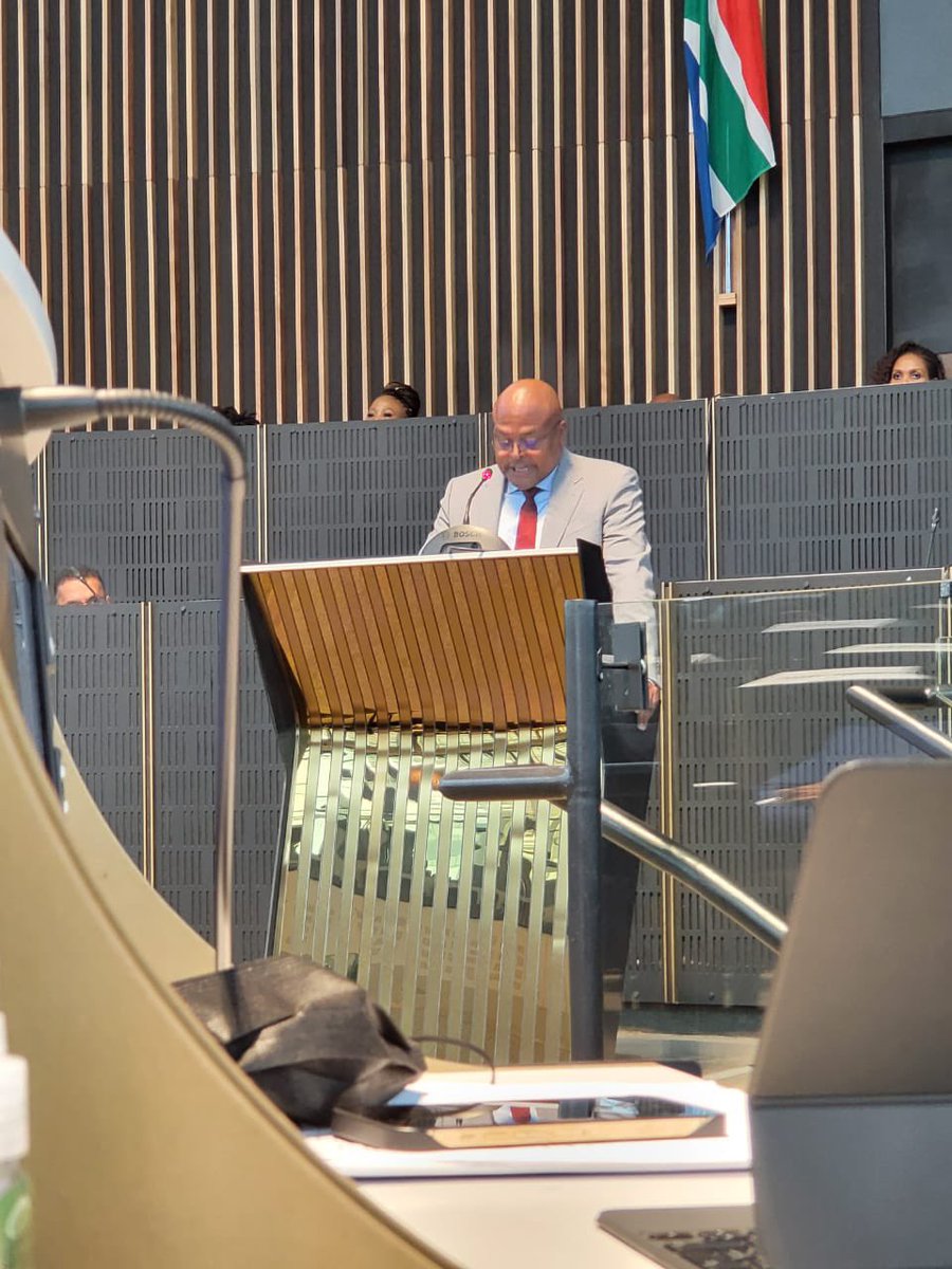 [IN PICTURES] Caucus Leader Cllr <a href="/mphomoerane/">Cllr Mpho Moerane</a> is in council today, where political parties are to respond to the State of the City address. Cllr Moerane addressed the chambers on behalf of the ANC Caucus. 

#JoburgSOCA2022 #WeServeJoburg
