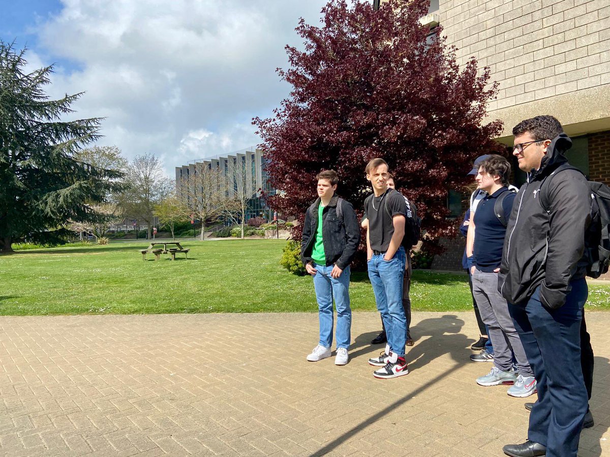 RodingValleyHS's tweet photo. Year 12 are visiting the University of Kent today. They are finding out about the courses on offer and campus life  👩‍🎓 👨‍🎓  #beyond18 #aspiration #UniversityofKent #KentUni #UniLife #Degree #Undergraduate #PostGraduate https://t.co/BKbKyCkBq1