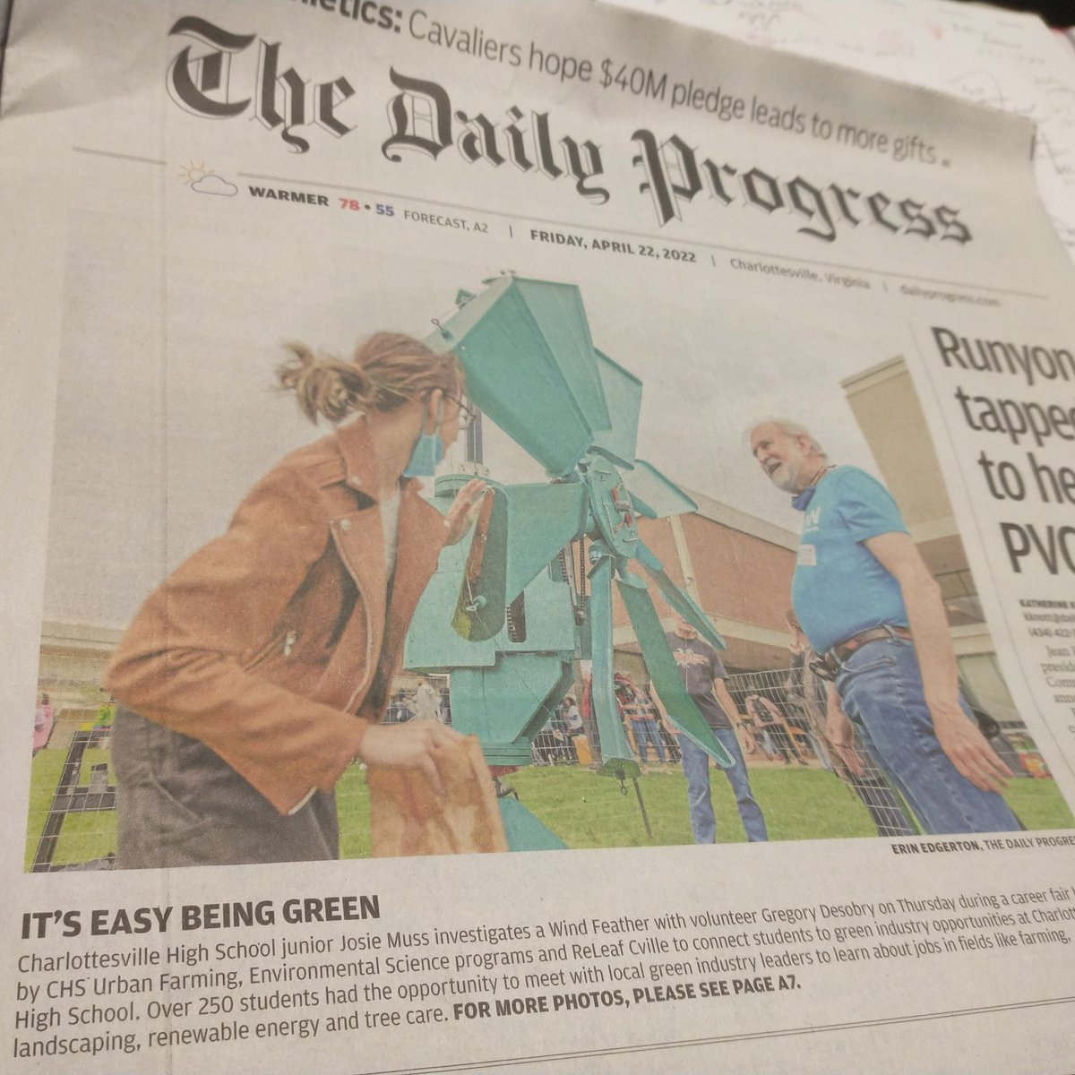 Charlottesville City Schools (@cvilleschools) on Twitter photo Great to see <a href="/CHSBlackKnights/">Charlottesville High School</a> Environmental Career Fair w/ ReLeaf Cville on the front page <a href="/DailyProgress/">The Daily Progress</a> this morning! Note the turbine, a wind energy experiment by our engineering dept <a href="/CHSBACON/">CHS BACON</a>. 
Photos by <a href="/erineedgerton/">Erin Edgerton</a>: dailyprogress.com/news/local/pho… Great to see <a href="/CHSBlackKnights/">Charlottesville High School</a> Environmental Career Fair w/ ReLeaf Cville on the front page <a href="/DailyProgress/">The Daily Progress</a> this morning! Note the turbine, a wind energy experiment by our engineering dept <a href="/CHSBACON/">CHS BACON</a>. 
Photos by <a href="/erineedgerton/">Erin Edgerton</a>: dailyprogress.com/news/local/pho…