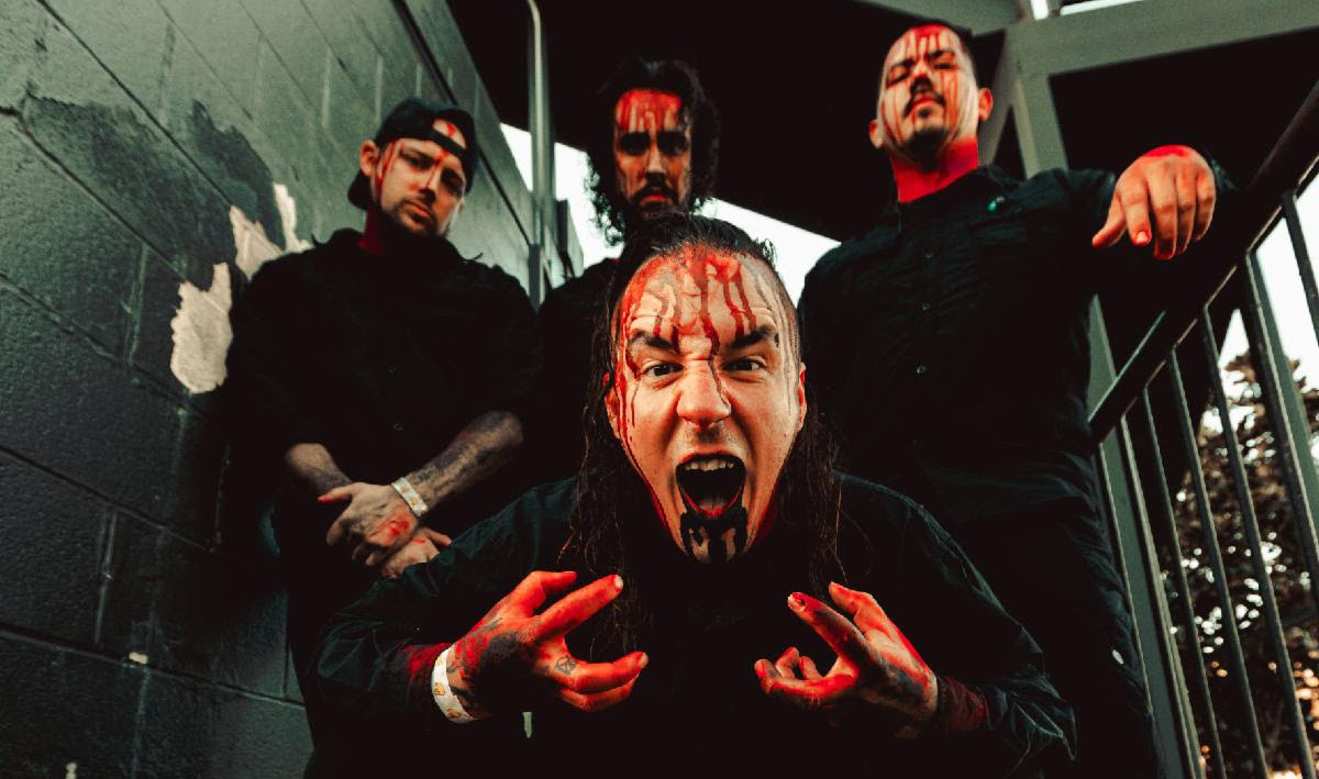 metalinjection's tweet photo. BORN IN BLOOD Drops NSFW Single &amp; Video "Misery" https://t.co/1Nyrwtgk5v https://t.co/ExrVk4lqxT