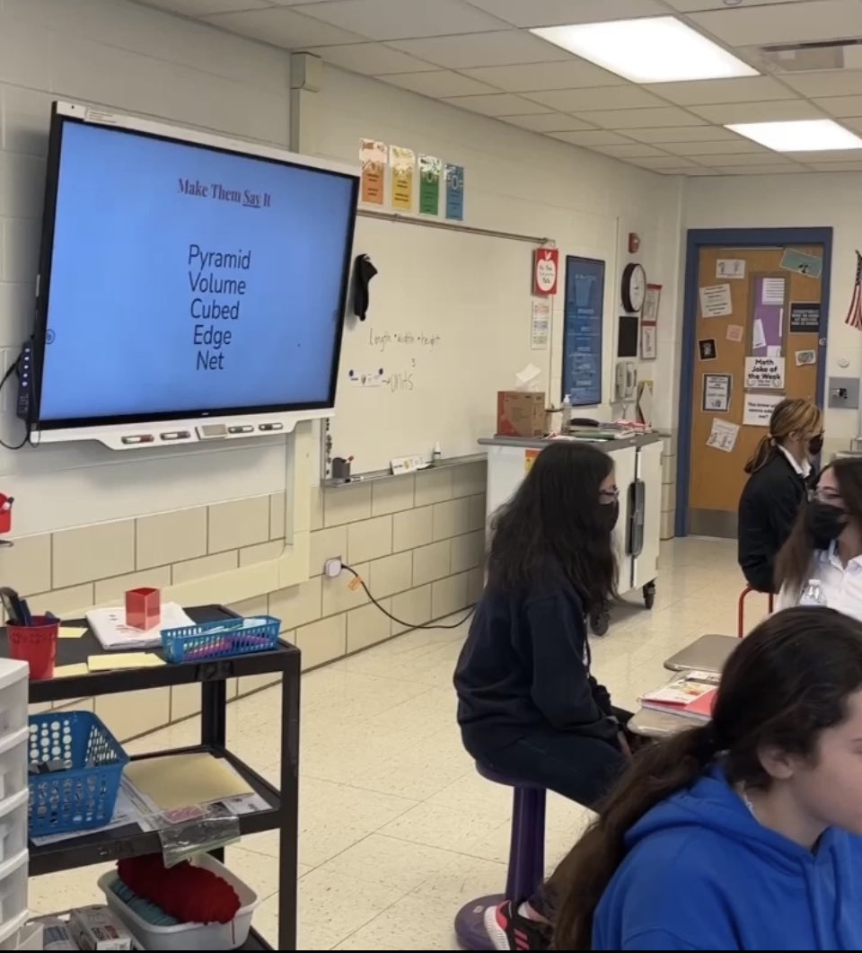 Alix Fron tweet media