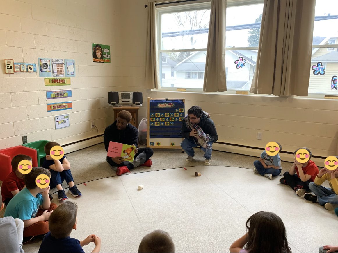 lycoMindfulU's tweet photo. Yesterday, @lycoMindfulU visited a local preschool to talk about emotions &amp; calming strategies. After reading, "Little Monkey Calms Down," FYS students led preschoolers through mindfully eating a Hershey's Kiss, creating a mind jar, and animal yoga. Such fun! 🍎@LycomingCollege https://t.co/jdFeEK3tUk