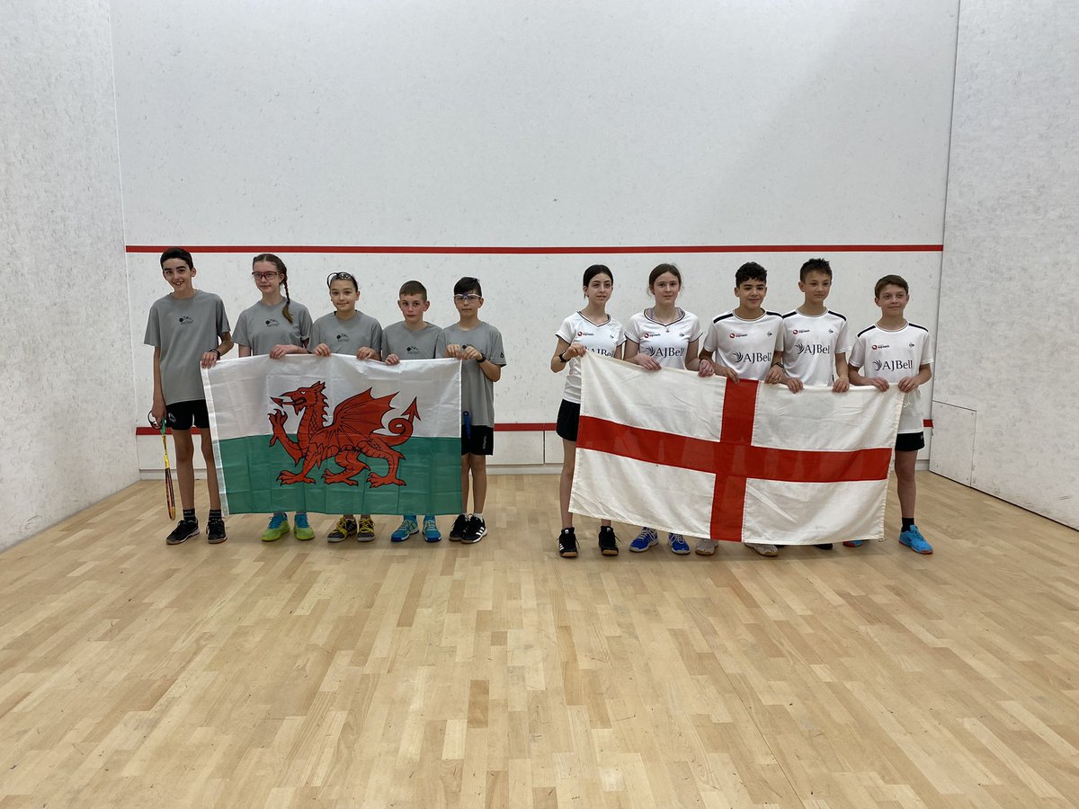 Sally Davis tweet media