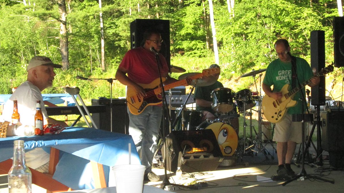 SpaceOUT Band tweet media