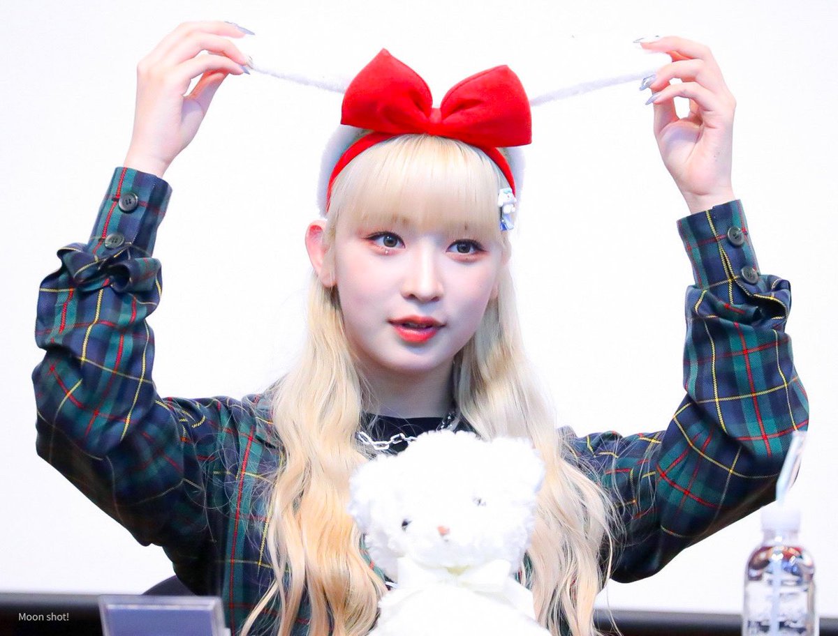 Moonshot_0130's tweet photo. 220327 #빌리 #Billlie #하루나 #HARUNA #ハルナ https://t.co/MHTRAn00t5