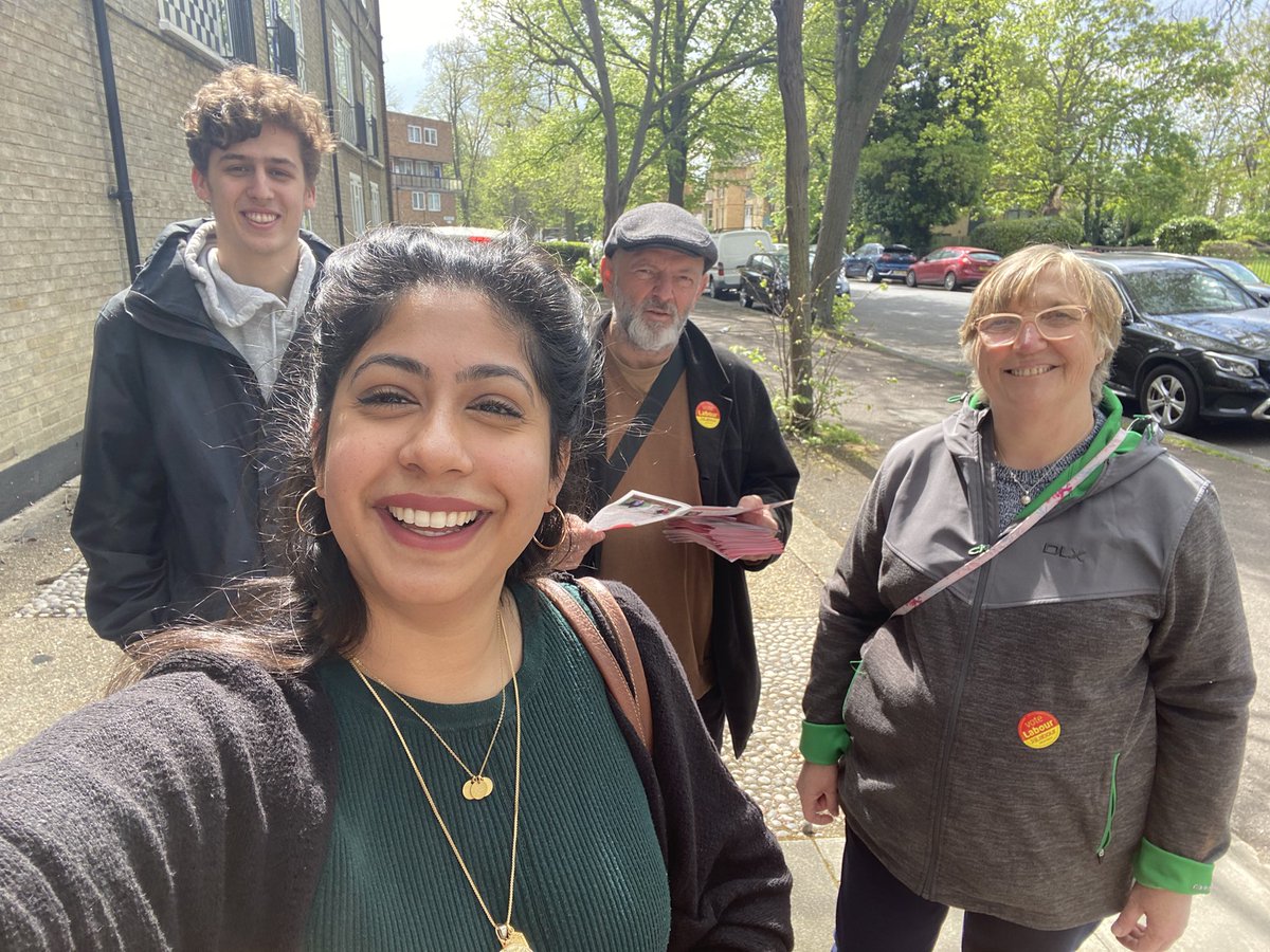 SakinaZS's tweet photo. Great to be out in Perry Vale again this week, meeting residents, collecting casework &amp; building for a Labour win 🌹

Loving the @lewishamlabour election material design 👌🏽❤️🌹 https://t.co/yZr9IYhb9v