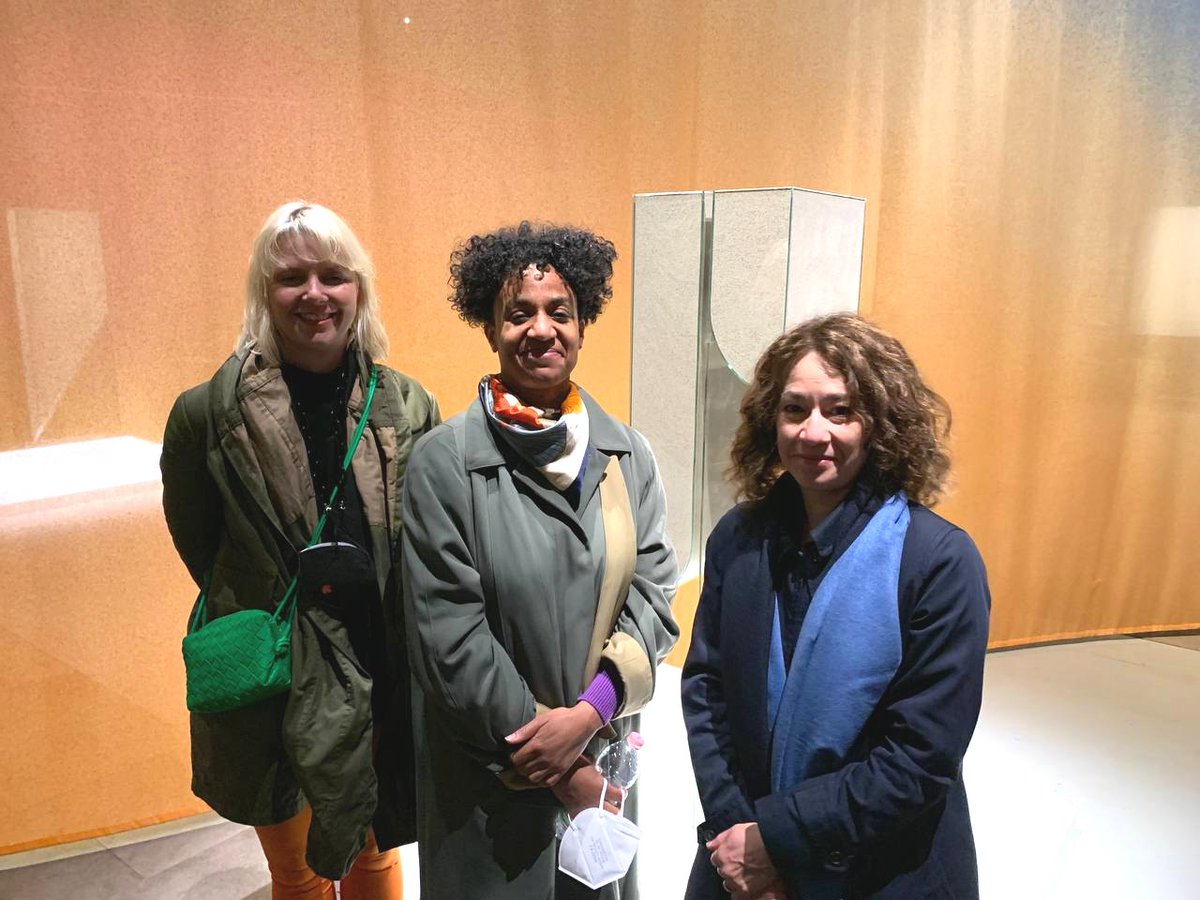 CanadainItaly's tweet photo. 🧵Exploring #CdnArtists #BiennaleArte2022:
#TauLewis imagines new geographies for black existence
#KapwaniKiwanga looks at how nature can be used in various ways https://t.co/LjSadokMvn