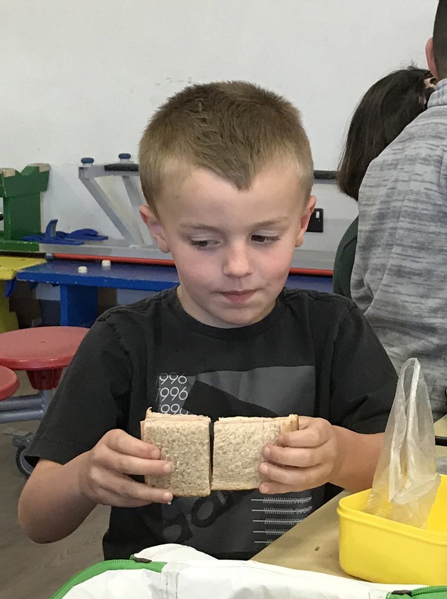 TGPS_NorthLincs's tweet photo. Year 2 practiced fractions at lunch by cutting their food into halves! We have recapped equal and not equal parts. #TGPSMaths https://t.co/y5RLPQTFsQ