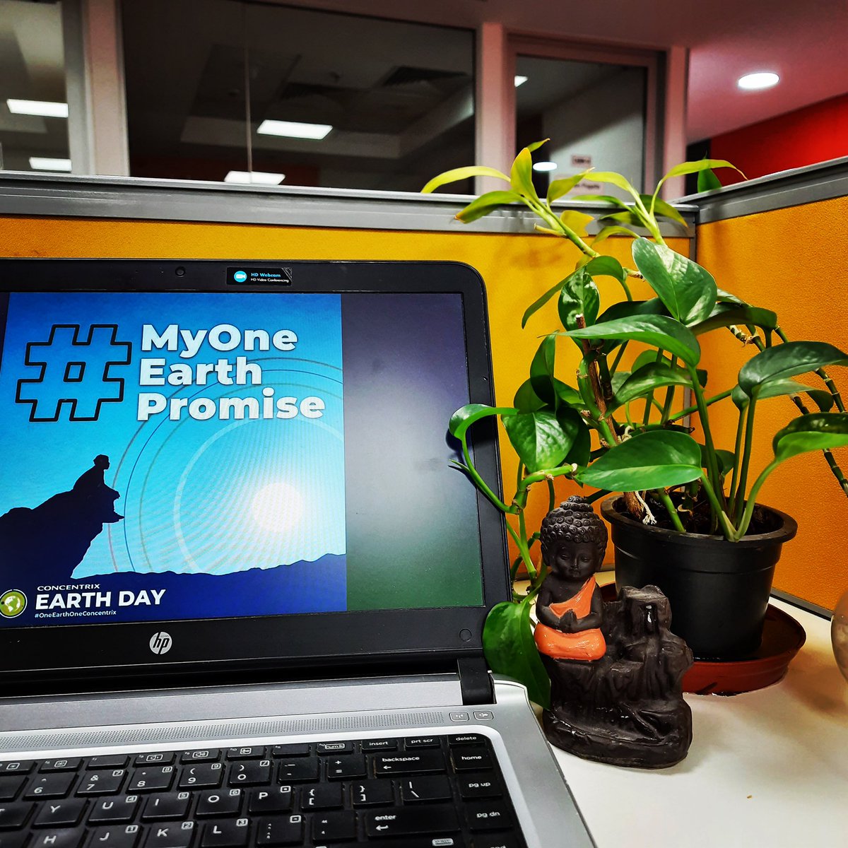 ConcentrixIND's tweet photo. This #EarthDay, we are celebrating eco warriors of @Concentrix who are making #MyOneEarthPromise for the planet. We will plant one tree for every promise made! You can participate too! Let’s do our bit for the planet 🌏 🌳♻️ https://t.co/2ov0ecJ5kQ