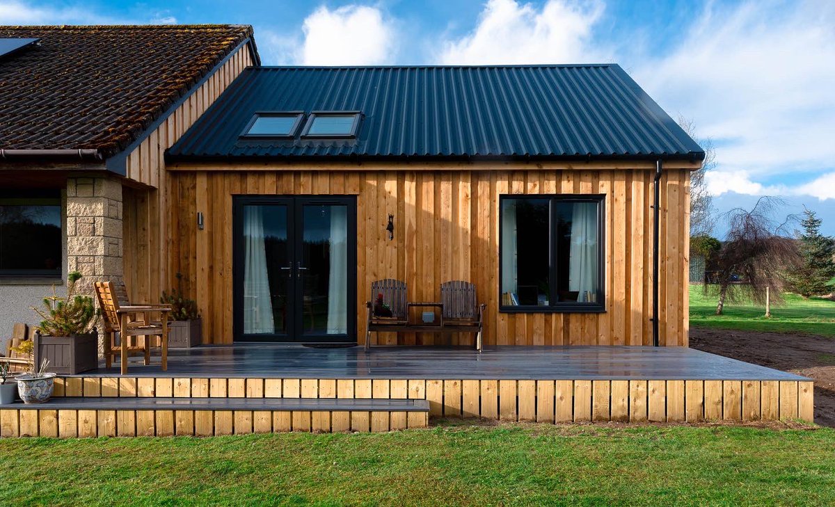 mi_architects's tweet photo. Extension to house, Dornoch
Recent completion to an extension providing a new living room space, bedroom and shower room. 
Internally the living space has a raised ceiling area giving light and volume.
Main contractor: @JJVass_Sons_LTD 
Photography thanks to: @eva_reids https://t.co/Vl6Xmcei1W