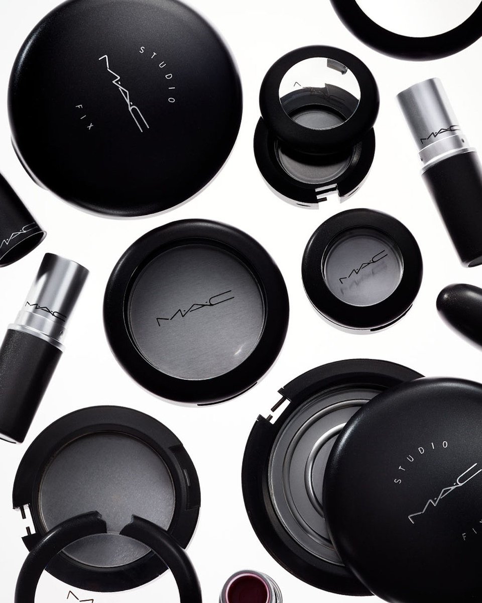 MACcosmetics's tweet image. Every day is #EarthDay at M·A·C 🌍! Tap to see our sustainability efforts in action and join us in being part of the solution for a more beautiful tomorrow – today: bit.ly/37AqGUU #MACCares #BackToMAC