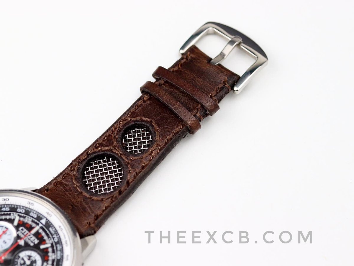 TheExCB's tweet photo. The commission list gets shorter by one. I absolutely love this custom strap! #watchstrap #leather #customwatchstrap #watchesofinstagram #watchgeek #watchcollector https://t.co/vq3rFoU6Kc