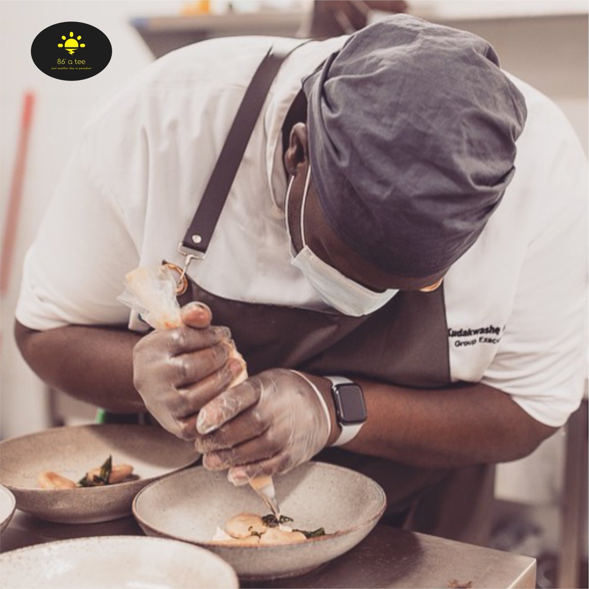 eightysixatee's tweet photo. “Do what you love and you’ll find the key to HAPPINESS”
--
Chef in the frame: @theblackchefzw
.
#modafeminina #screenprinting #culinary #dishwasher #hospitality #coworker #foodrunner #frycook #service #comfy #material #quality #wardrobe #staple #doublestitching #culinarymeets https://t.co/qAyyDO9nsH