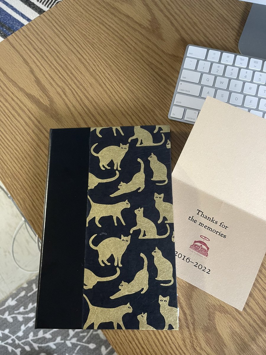 futureDrKTG's tweet photo. This is the most beautiful book! Thank you @bookartscollab https://t.co/GEryDqluUC