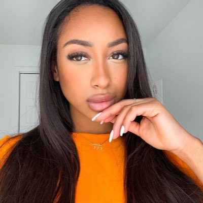 AnnaMaelle's tweet photo. #NouvellePhotoDeProfil https://t.co/KhpJPXrhxZ
