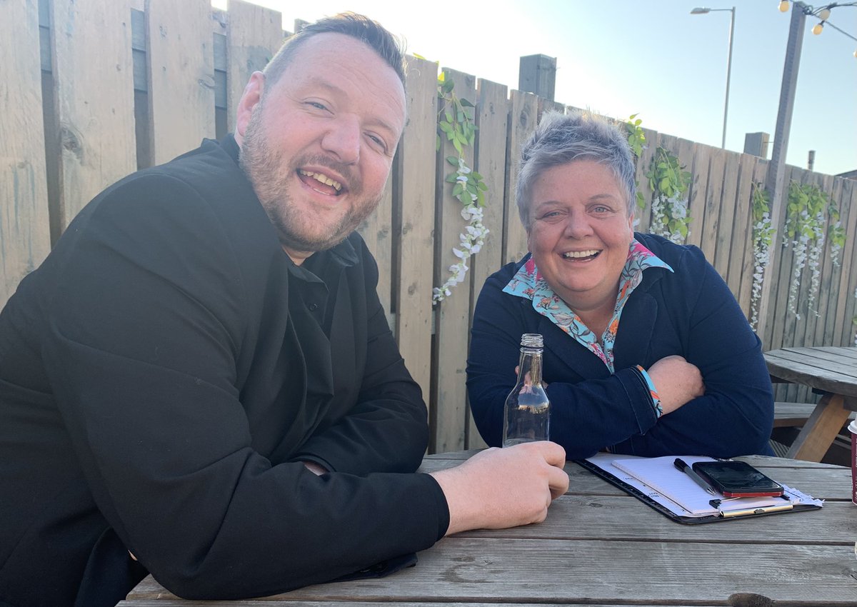 weare1fest's tweet photo. Our next guests @susie_mccabe and @scottagnew are enjoying the gorgeous outside space @WellFedScotland before they start at 7 #citizenfest https://t.co/m78hB7SCyG