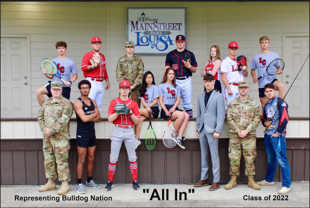 C_MooreLCHS's tweet photo. Celebrating LCHS Senior Spring Sports!! https://t.co/es5aaSM6NN