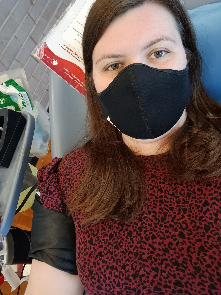 OPA_LL's tweet photo. "Do something kind" activity ✅ and my favourite treat for afterwards! #OPAfunhomework #giveblood #savelives #orangeclub https://t.co/8bnnIucvmp