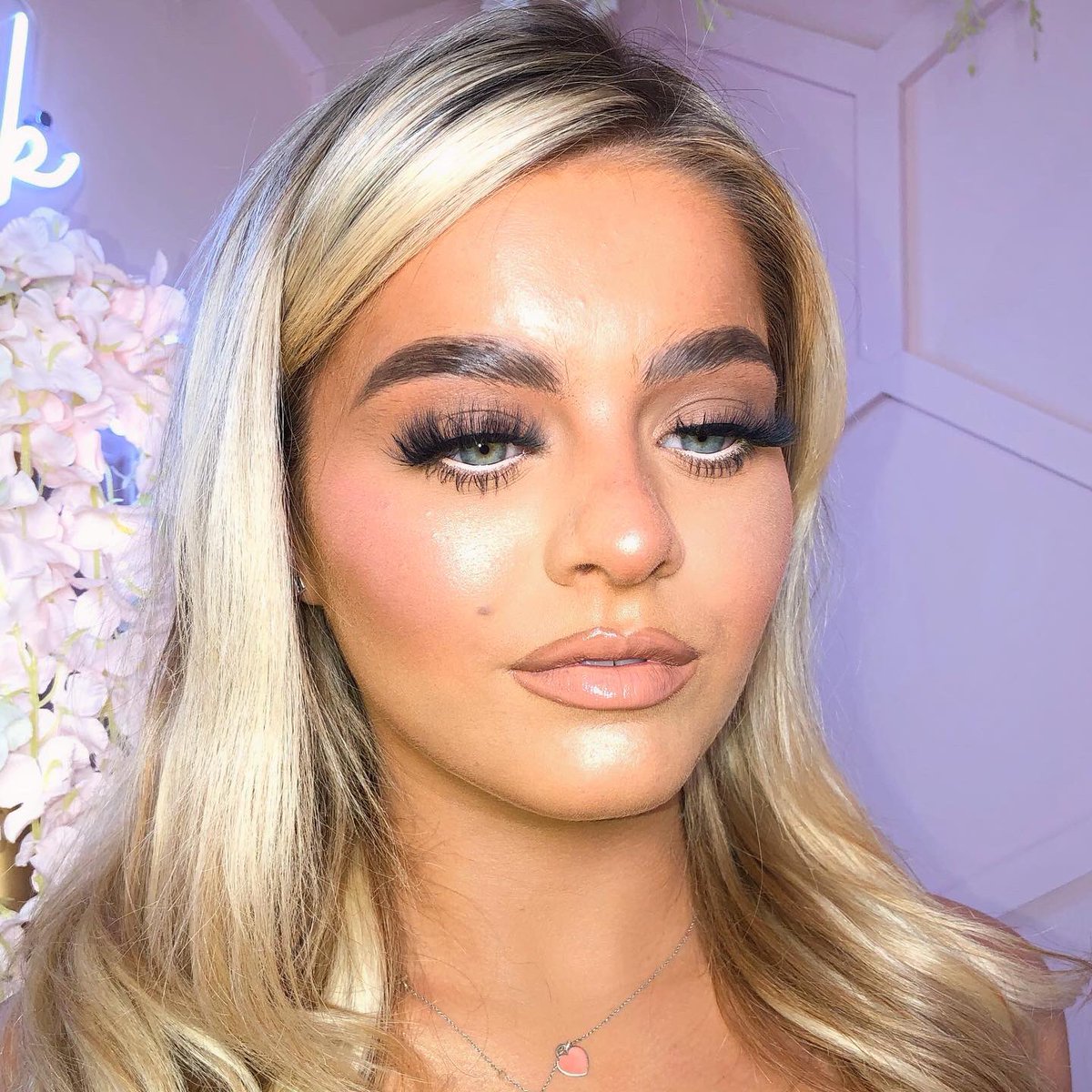 jadesweetingmakeup (@jadesweetingmua) on Twitter photo 