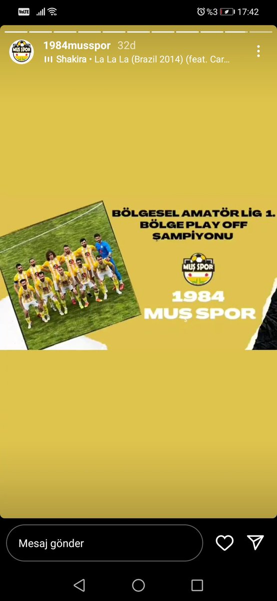 Mahmut41926393's tweet photo. #MuşSpor 18 yıllık hasrete son verip 3.lige yükselen memleketimin takımı MUŞ SPORU canı gönülden tebrik ederim emeği geçen herkese çok teşekkürler sıradaki hedef real madrid i çılle ayında Muşa getirmek olsun 😄⚽⚽🥇🥇🎉🎉🏆🏆 https://t.co/HrWz3n4qRi