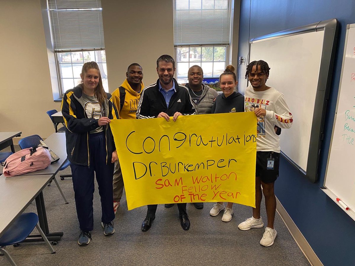 Your 2022 Sam Walton Fellow of the Year… Dr. Andy Burkemper! We are so thankful to have his guidance and dedication to each and every member on the team! Very much deserved. 👏🐍
