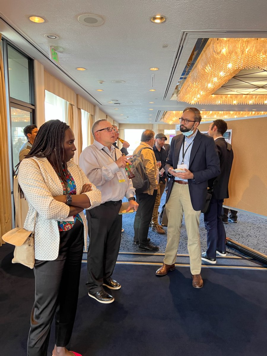 sitcancer's tweet photo. It's been fun getting together with colleagues and friends at #SITCworkshop Tumor Immune Microenvironment: A Holistic Approach! #TME #immunotherapy https://t.co/qZiT4lKtc6