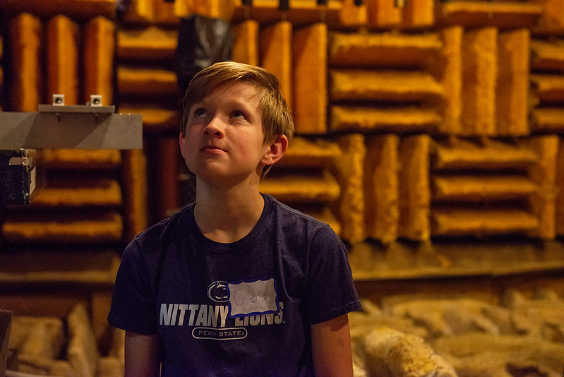 PSUEngineering's tweet photo. .@PennState_VFS’s seventh annual STEM Rotor Day was a success! This student-run event introduces elementary and middle schoolers to aerospace engineering concepts via interactive activities and tours of @PSUAerospace's labs. Check it out ⬇️ https://t.co/ttDGcKQlpB