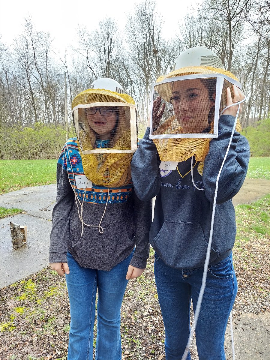 UnionCityFFA's tweet photo. Union City’s FFA attended the Purdue Discover Insect Biology day. Learning about the many different aspects of entomology. @UC_MrsNunez @rsmithffa1 @UC_Principal @RandolphEastern https://t.co/UsS4wm6TzI