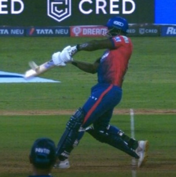 Sportskeeda's tweet photo. Was this a no-ball? 👀 

Thoughts? 🤔 

📸 Disney + Hotstar

#IPL2022 #HallaBol #YehHaiNayiDilli #DCvRR https://t.co/28wL7a1xok