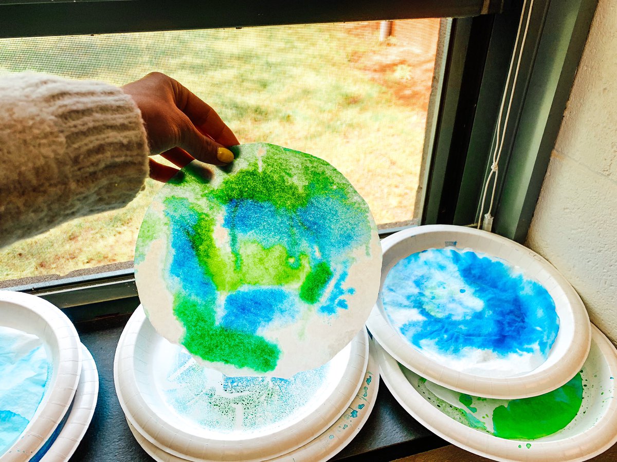 JhallzClassroom's tweet photo. So much to do to save the world on Earth Day! #EarthDay22 https://t.co/tQmc1xCwQJ