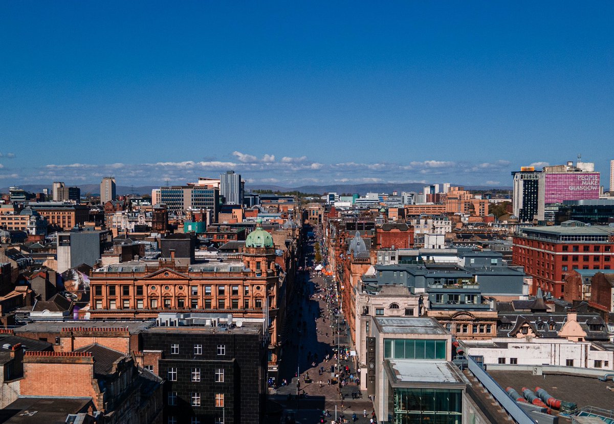 Glasgow looking lovely in the sun this afternoon #peoplemakeglasgow #glasgow #scotland