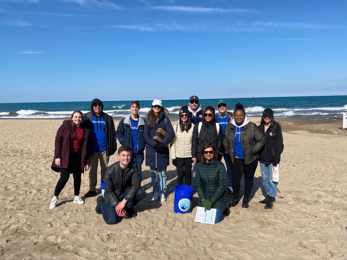 A4GL's tweet photo. Thank you to Toast for your cleanup at Oak St. beach earlier this week. Your team was a great and enthusiastic group!

Thank you for supporting the Alliance's work in protecting the Great Lakes.
@ToastTab #adoptabeach #a4gl #protectcleanwater https://t.co/HC0vkUhgHF