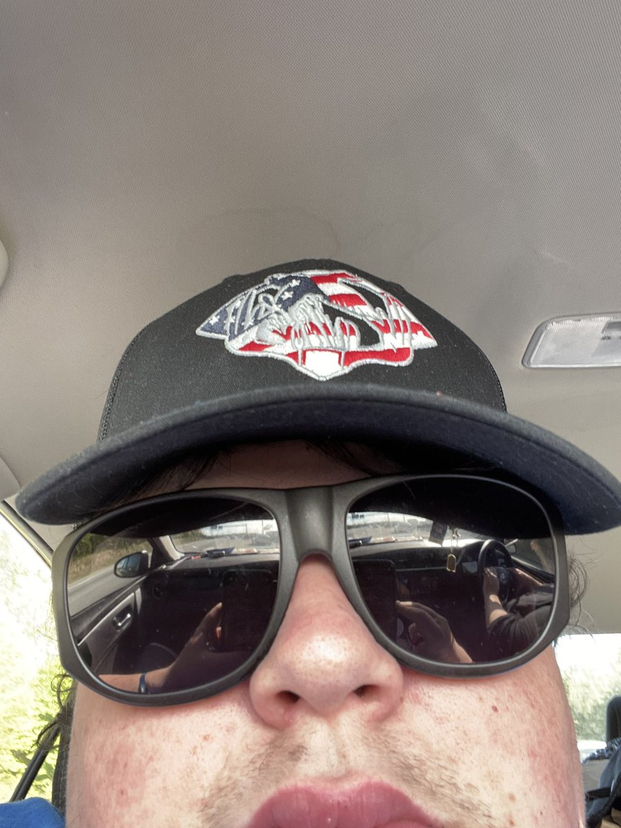 dmccann1327's tweet photo. Road to recovery  @dukeeyecenter #CorneasSuck https://t.co/oKrbiImXiA