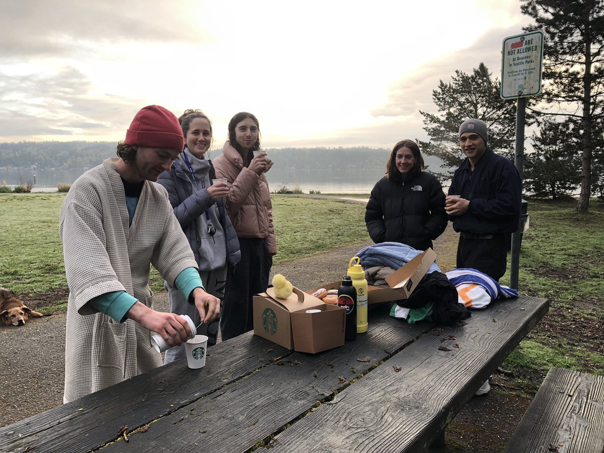 chickenfestyes's tweet photo. polar plunge 1 was electric #factory #teva #teamframe #bokbok #congratulations #chickenfest #mindfulness #pinkchickenfest #polarplunge https://t.co/pe0Zz4fK4j