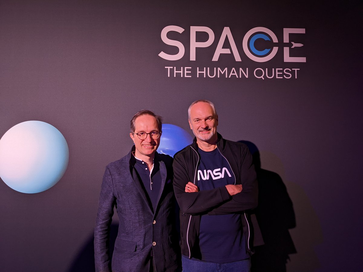 hinssen's tweet photo. Congratulation @jurgen_ingels for the amazing SPACE Expo: SPACE The Human Quest. A brilliant tour through the history of Space exploration, and a wonderful invitation to the future !
Check it out here: https://t.co/QrOsY4KdB5
#nexxworks #expospace https://t.co/4rSIsB57c8