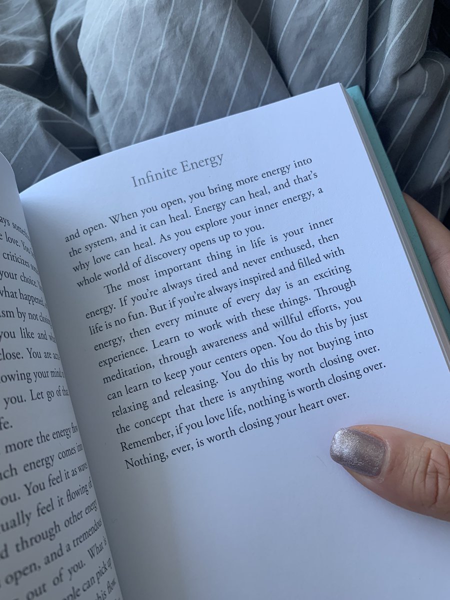 gm 💕

starting the morning with one of my favorite books “the untethered soul”