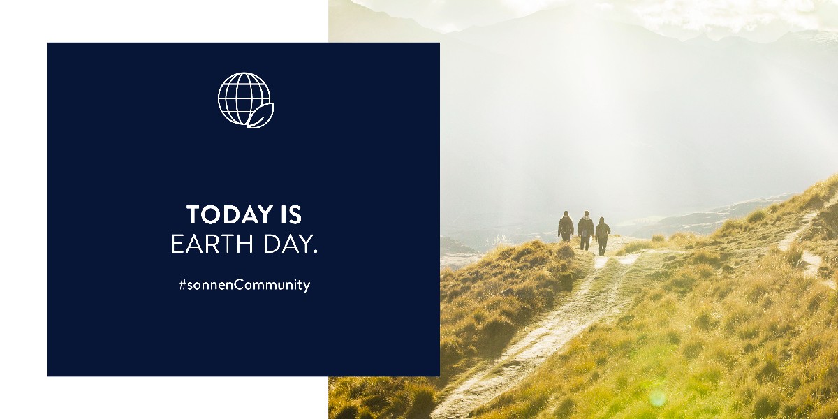 SonnenUSA's tweet photo. Driven by the vision of a clean and affordable energy future for all, team sonnen invests every day in our planet as we know it. Together, we are driving the energy transition and trying to inspire as many people as possible about renewable energy and our special sonnen spirit. https://t.co/7GAlutrKV1
