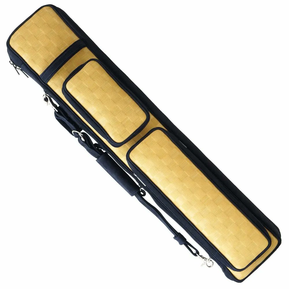 個性的なカラーのお洒落なキューケース☆ 本革の質感と、馬毛を使用