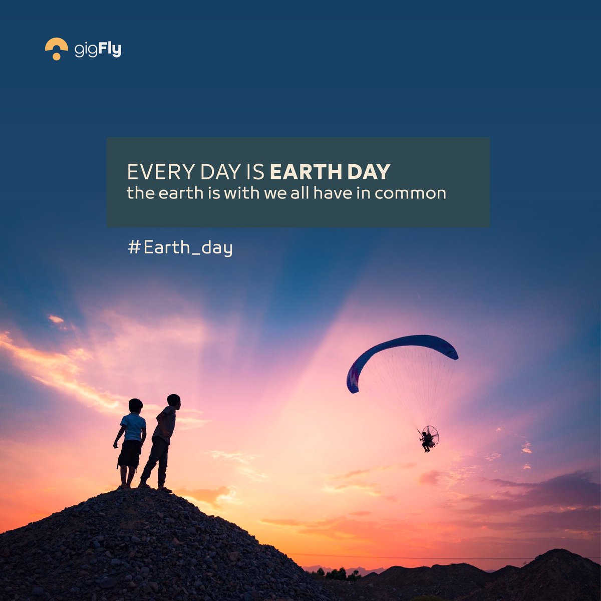 gigfly_om's tweet photo. EVERY DAY IS 🌍  the earth is with we all have in common 
كل يوم هو يوم الارض🌱 الارض هي ما نتشارك فيه جميعا 
#يوم_الأرض_العالمي 
#EarthDay
#letsgigfly
#خلا_نطير https://t.co/TxyVe8c44a