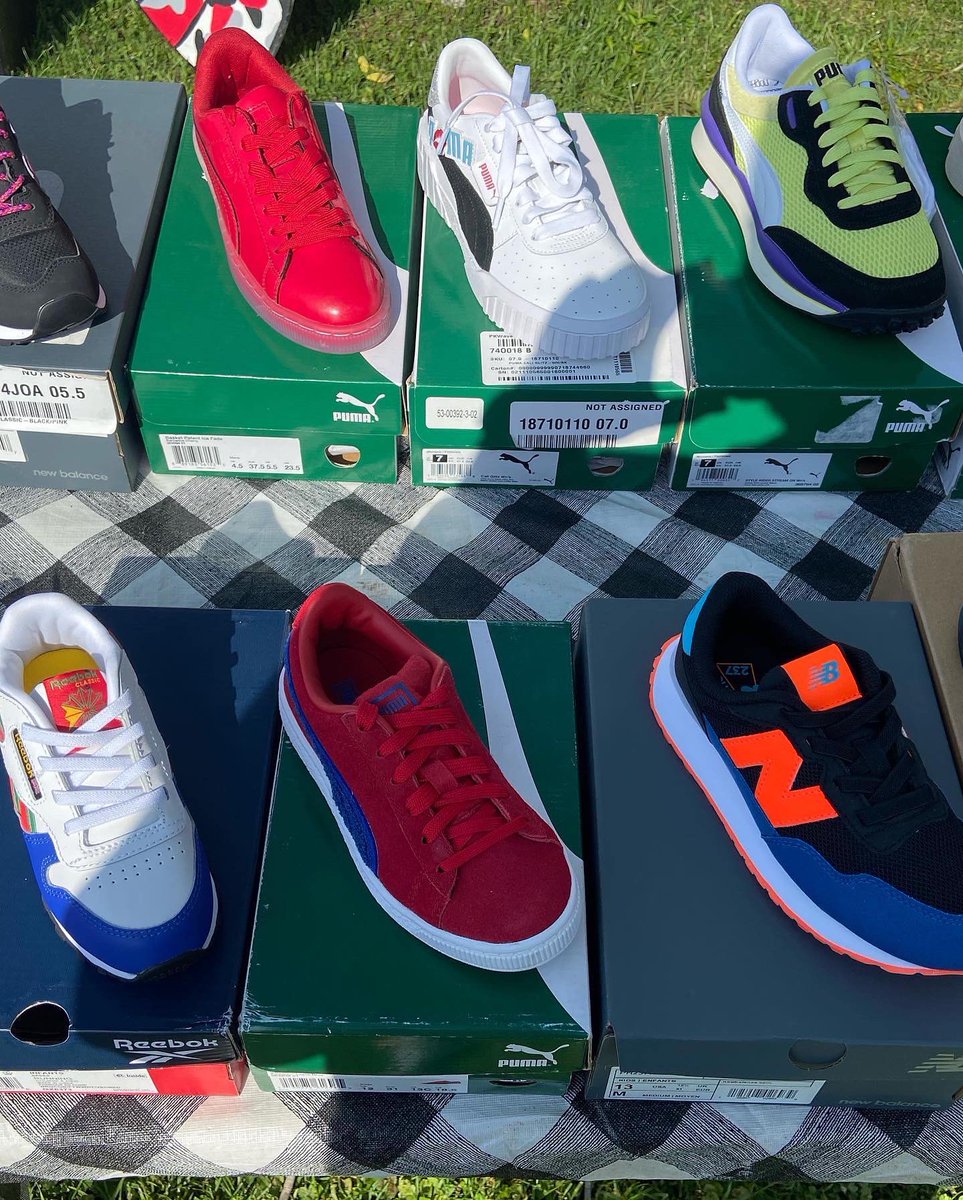 606PLUS's tweet photo. ‼️🎯💯‼️ Yard Sale! 72 Oak Street, Stanton Ky 40380! Up past Save A Lot! Shoes, slides, toys, shirts, jerseys, etc. ‼️💯🎯‼️ https://t.co/DQpobOozRL