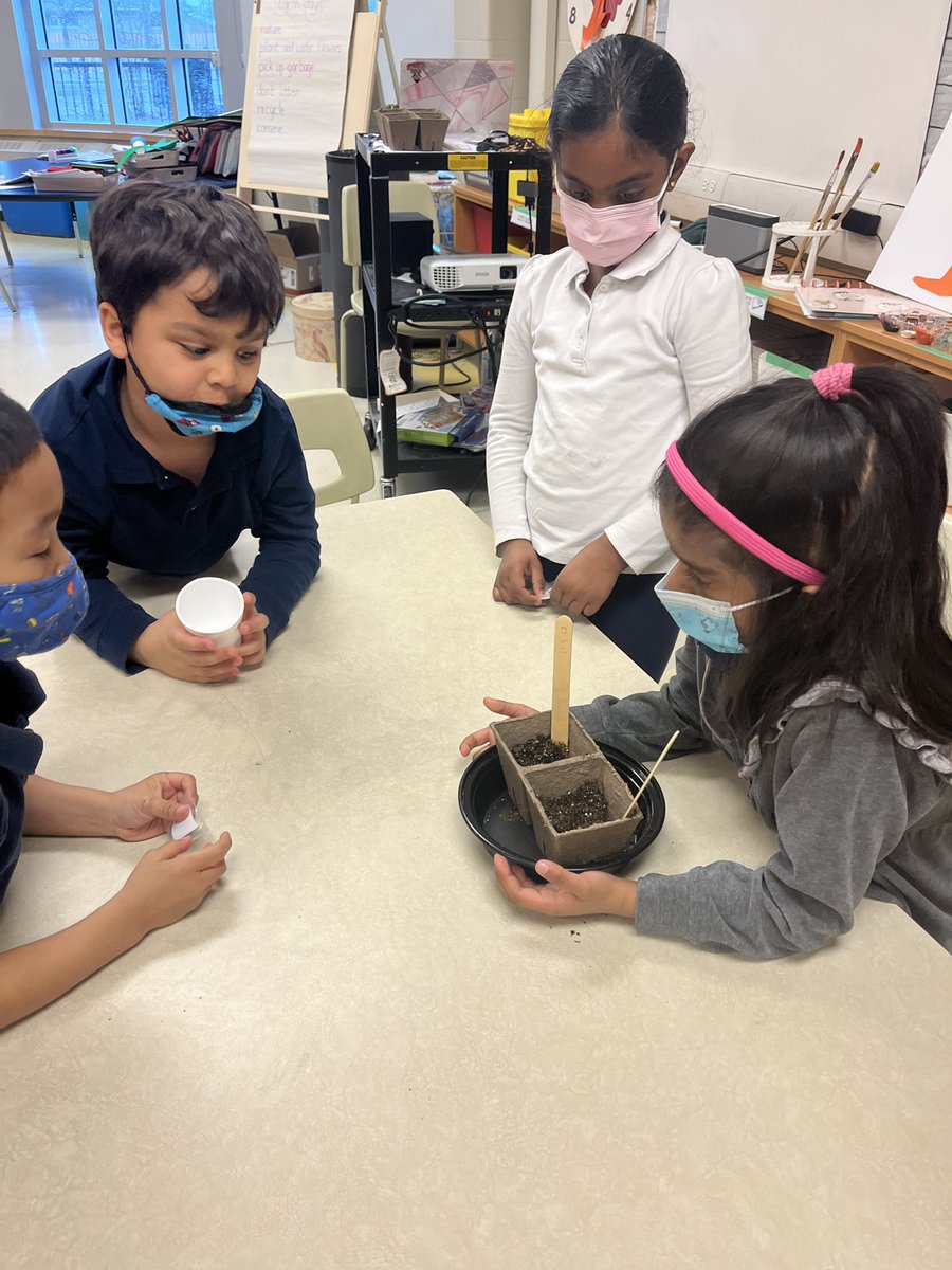 What better way to celebrate #EarthDay2022 than by planting some seeds <a href="/STM_tcdsb/">St Thomas More C.S. TCDSB</a> Thank you <a href="/Allen2Learning/">Rachel Allen</a> and <a href="/GHAOntario/">Greenhouse Academy</a> for the lovely kits.