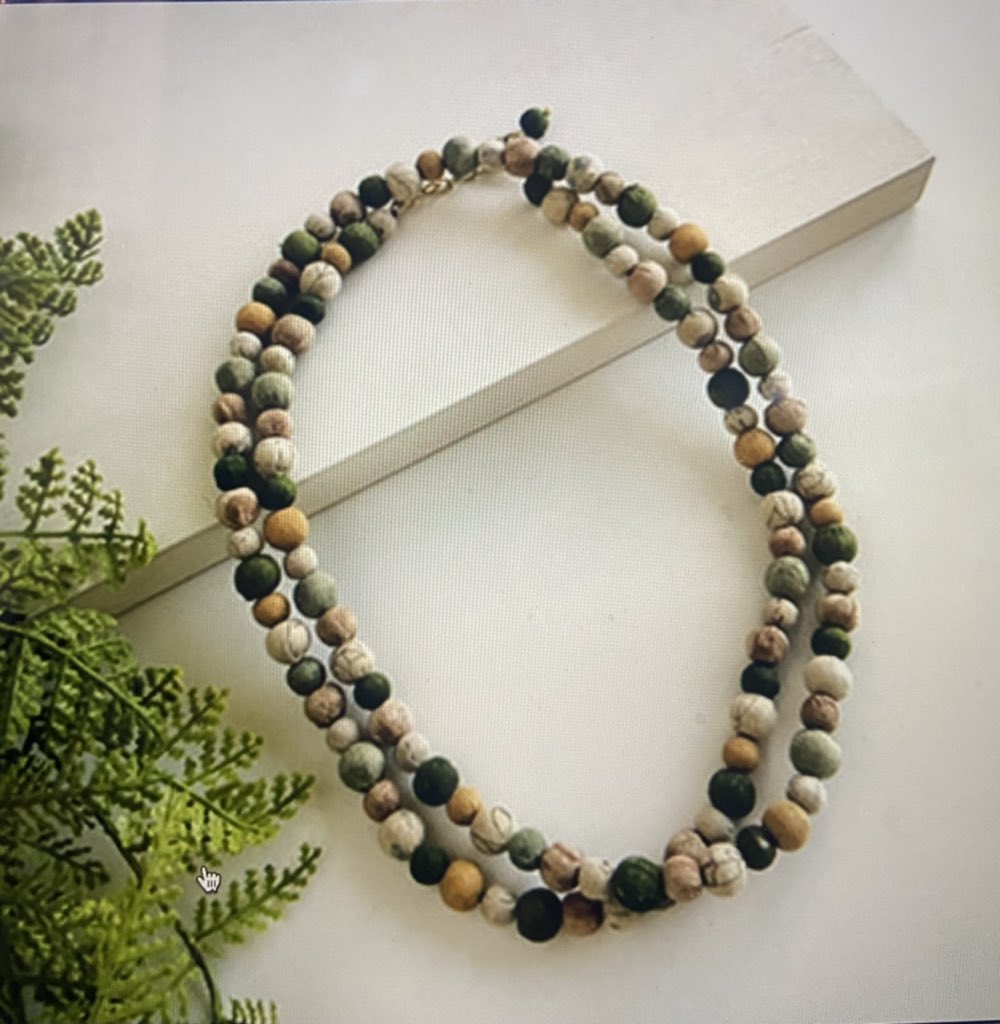 GlobalGiftsCBus's tweet photo. Happy Earth Day!  Today only if you spend $50 or more you’ll receive the free sustainable gift of this Kantha Terai necklace! https://t.co/EKUyi4tnOn