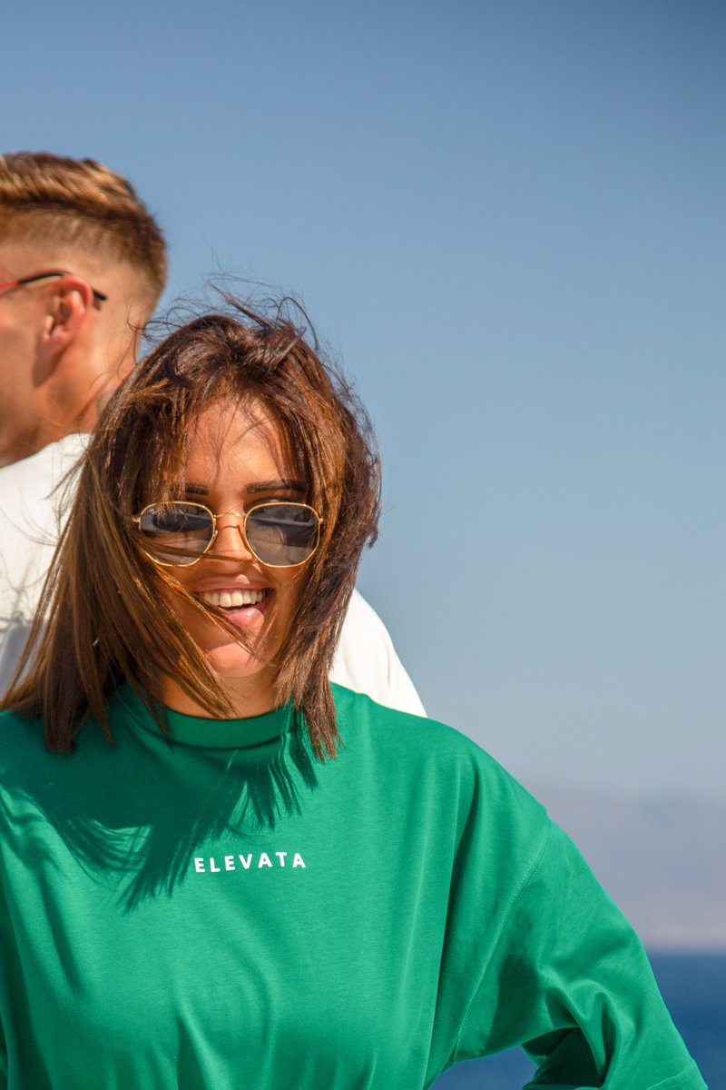 ElevataD's tweet photo. Green calls for Elevata Design 💚
Product:
- Unisex oversized t-shirt
Place your order now👉 https://t.co/KjACPrBC3Y
#fashion #tshirt #oversizedtshirt #summer #unisex #ordernow #elevata #elevataksa #onlineshopping #shoppingonline https://t.co/EM4nXxcO3P