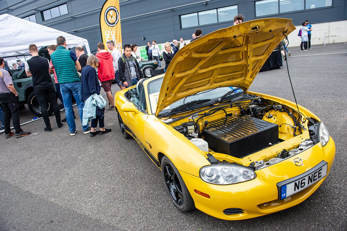 🚨#FullyChargedLIVE TICKET GIVEAWAY 

TAG a FRIEND BELOW for your chance to WIN 2x weekend TICKETS to #FullyChargedLIVE 👇🎟

GIVEAWAY ends this SUNDAY at 11PM (BST)
| 1x Entry Per Account, winners selected randomly