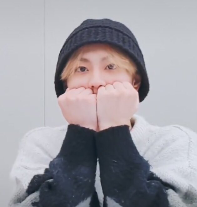 EN_5mil's tweet photo. #ENHYPEN #JUNGWON 

🐱🐾 https://t.co/HwLoRo4aEZ