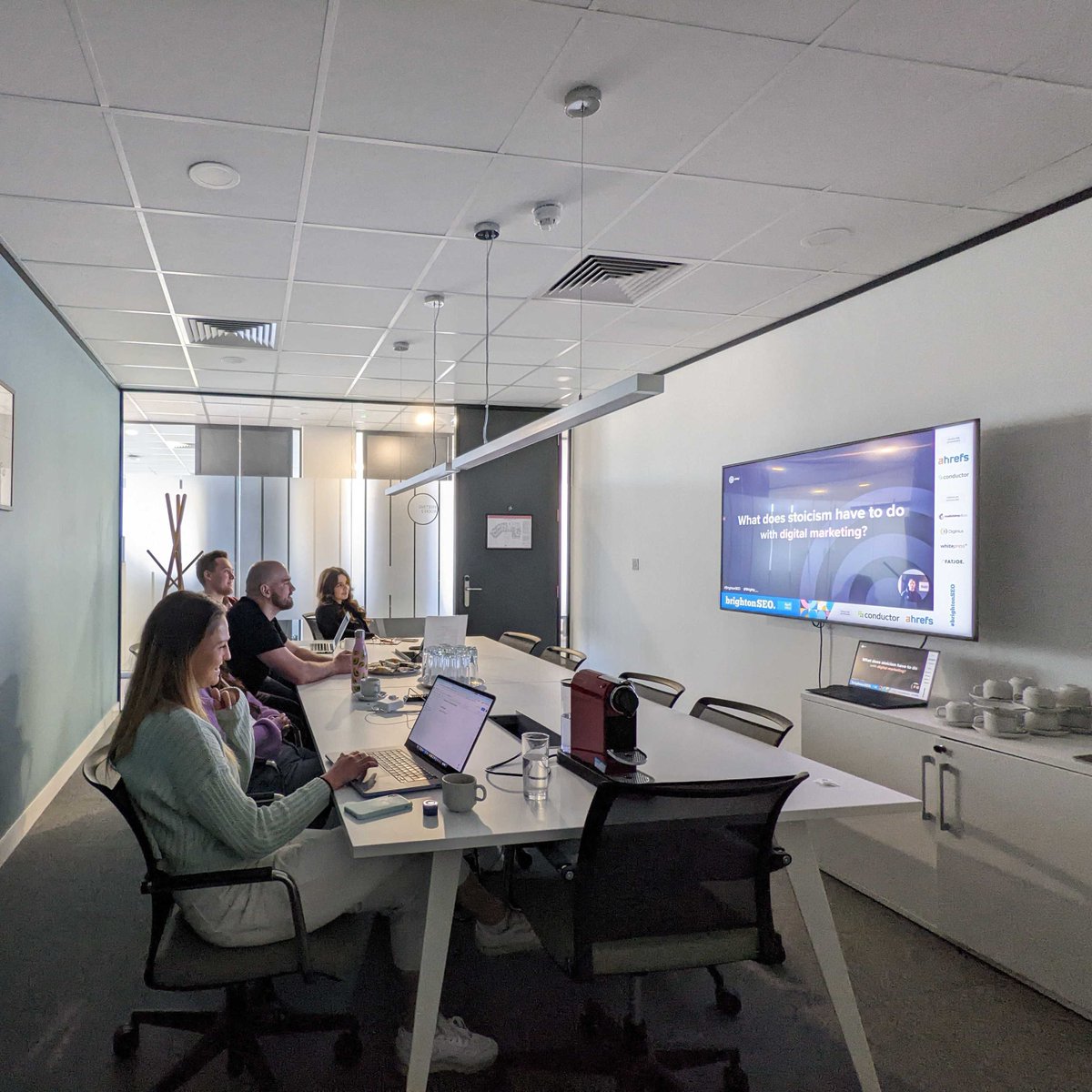 GLO - Generate Leads Online tweet media