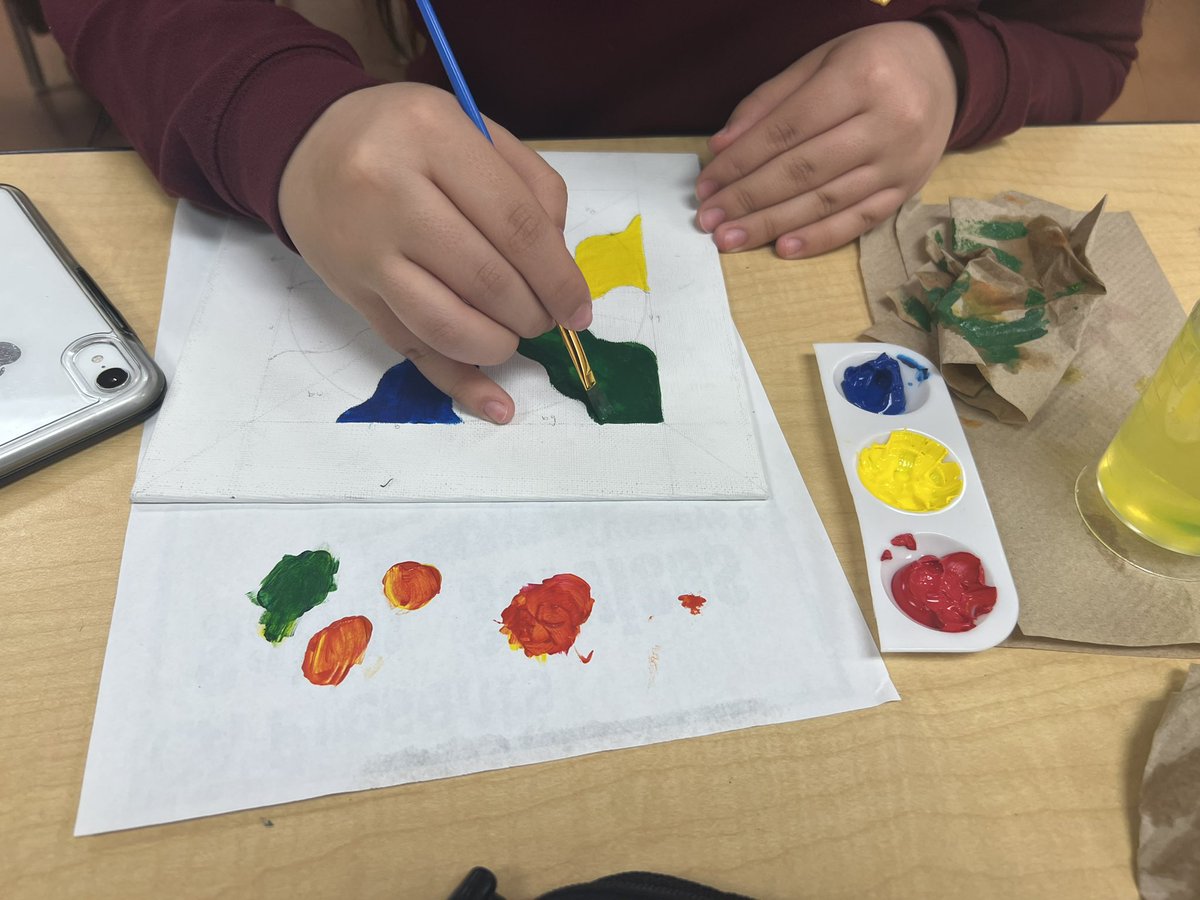 MsSousaCosmo's tweet photo. Some busy colour technicians today in TXJ 3E… making our creative colour wheels has been so fun with this bunch ! Learning how to adjust our “formulas” to create the perfect colours! The creativity in this room is lit! 🔥 @CardinalAmbro @DPOYAP @DPCDSBSchools https://t.co/LAm4wL7hjR
