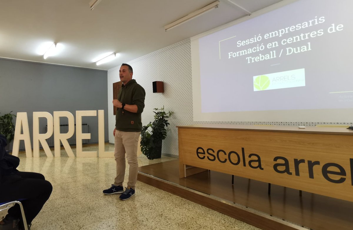 Ahir vam celebrar una jornada presencial d'agraïment a totes les empreses que, malgrat la pandèmia per Covid, han seguit formant alumnat de formació professional en la modalitat de pràctiques. Moltes gràcies a tothom!
<a href="/fpdualCAT/">FP dual Catalunya</a> #solsona #cardona #oliana #formacióProfessional