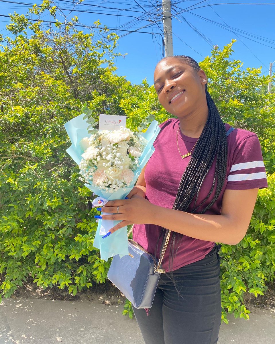 DatenightJm's tweet photo. TGIF 🎉 #weekdump
Mother’s Day orders are now open💐 https://t.co/R3QRzHTzsP